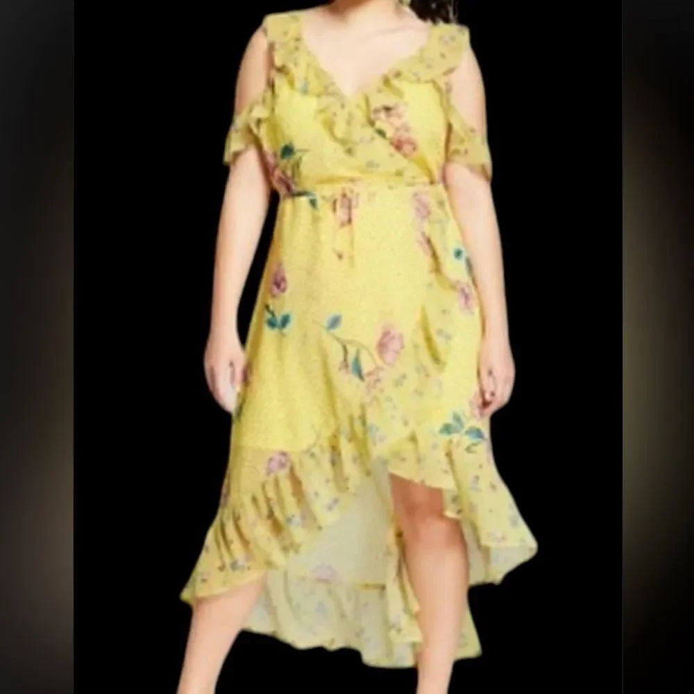 XHILARATION : XL Sleeveless ruffle Surplice neck Faux wrap Hi-low yellow floral